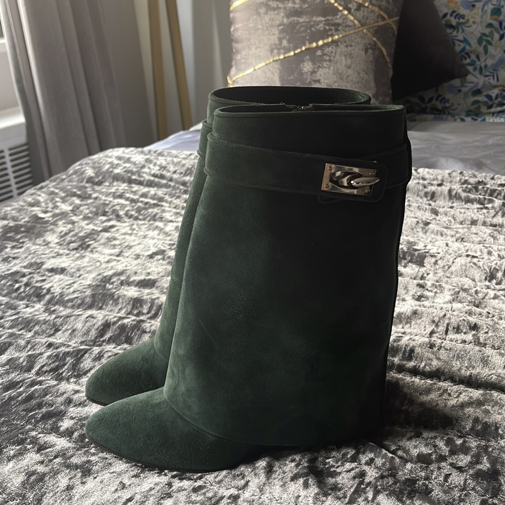 Givenchy Shark Boot, Gently Worn Twice, No Box, Dust Bags - Picture 2 of 5